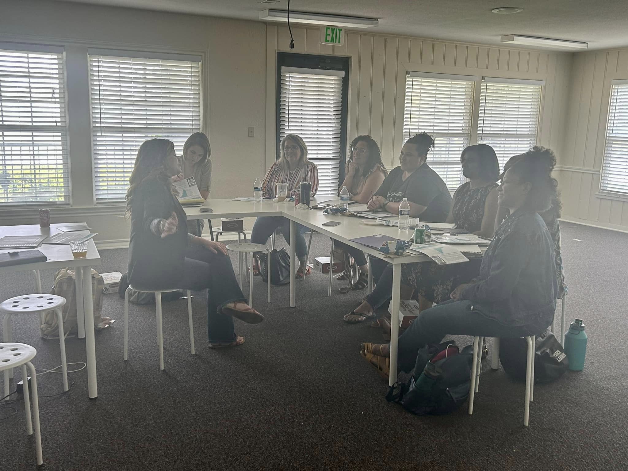 Local Partners - Premium Colorful Pattern - Mobile